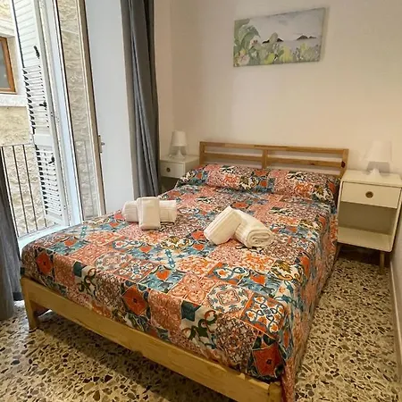 Bella Tao 3*